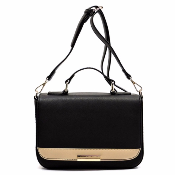 Handbags - 💕Colorblock Modern Purse!!